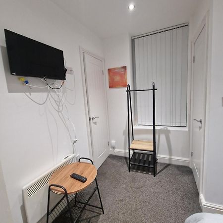 Beautiful Double Bedroom Liverpool Exterior photo